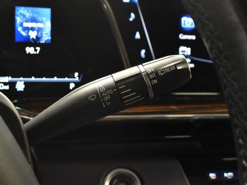 Used 2023 Cadillac Escalade ESV Premium Luxury w/ LPO, Floor Liner Package AWD/4WD image 15