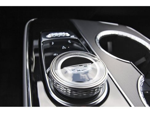 Certified 2024 Cadillac Lyriq Sport RWD image 24