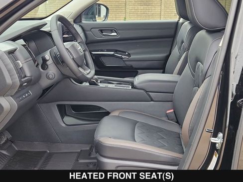 New 2026 Nissan Pathfinder Platinum FWD image 11