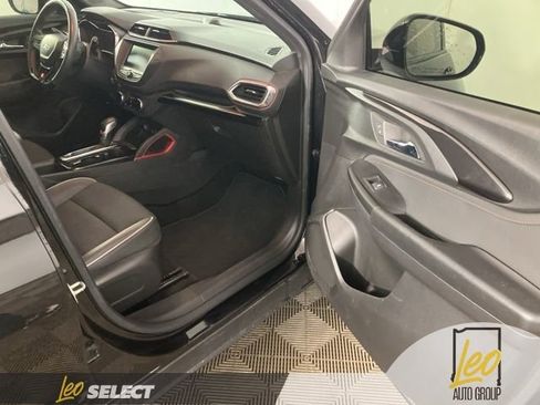 Used 2022 Chevrolet TrailBlazer RS FWD image 22