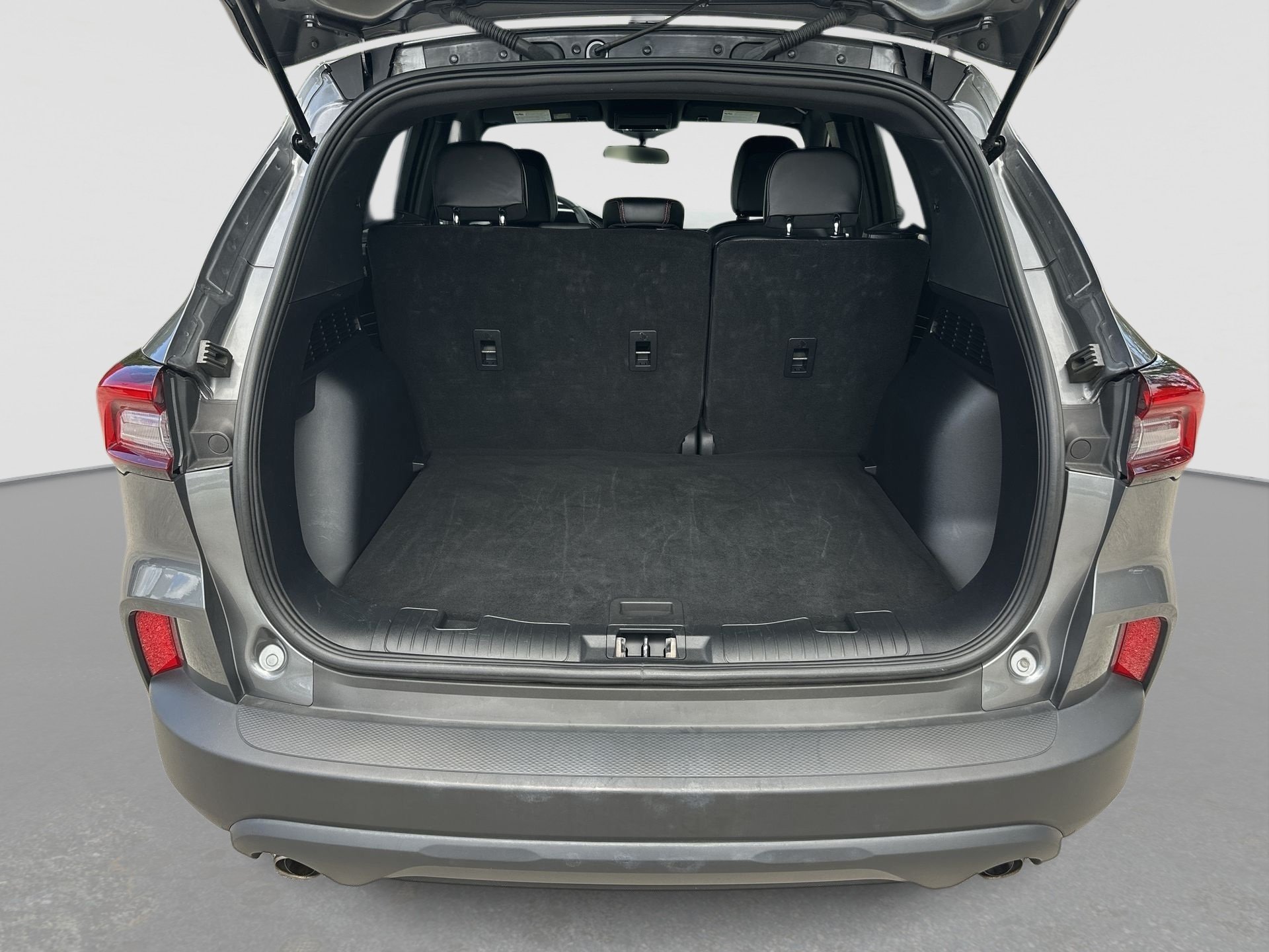 Used 2025 Ford Escape ST-Line AWD/4WD image 25