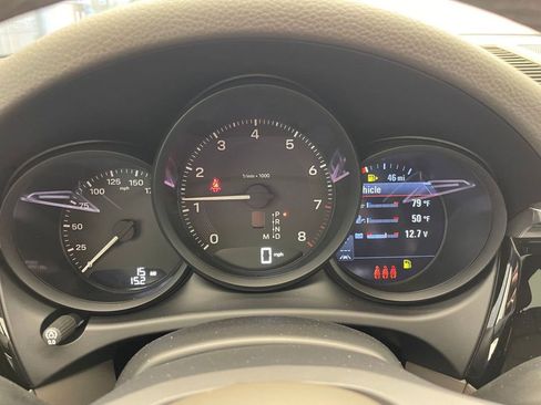 New 2026 Porsche Macan AWD/4WD image 11