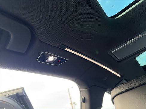 Used 2017 Audi A8 L 3.0T w/ Executive Package image 38