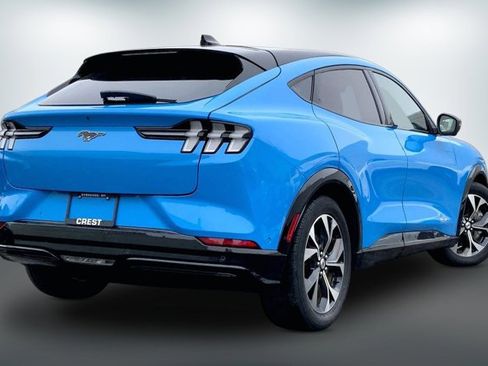 Used 2022 Ford Mustang Mach-E Premium image 12