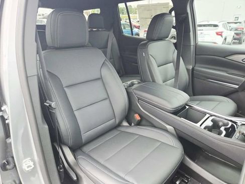 New 2026 Chevrolet Traverse LT w/ Midnight/Sport Edition image 14