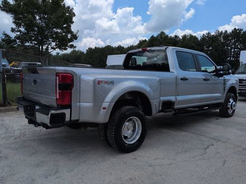 Certified 2023 Ford F350 XL w/ 360-Degree Camera Package AWD/4WD image 4