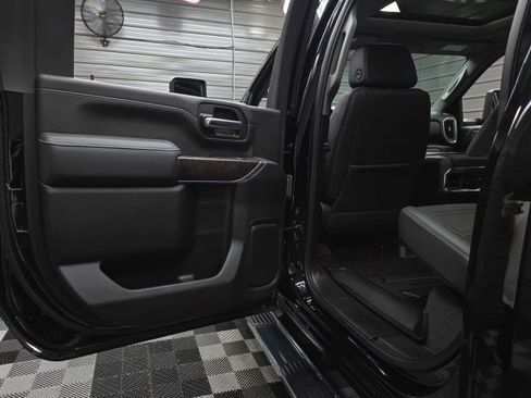 Used 2022 GMC Sierra 2500 Denali AWD/4WD image 38