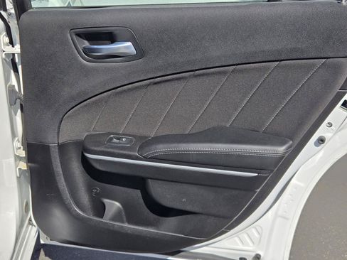 Used 2022 Dodge Charger SXT RWD image 29