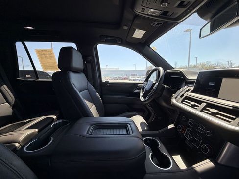 Used 2024 Chevrolet Tahoe Z71 AWD/4WD image 15