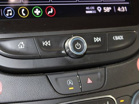 Used 2024 Chevrolet Malibu LT image 31