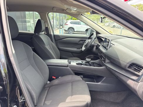 Certified 2024 Nissan Rogue S FWD image 25