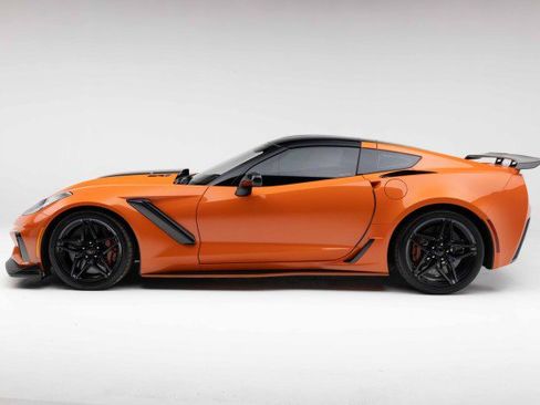 Used 2019 Chevrolet Corvette ZR1 RWD image 33