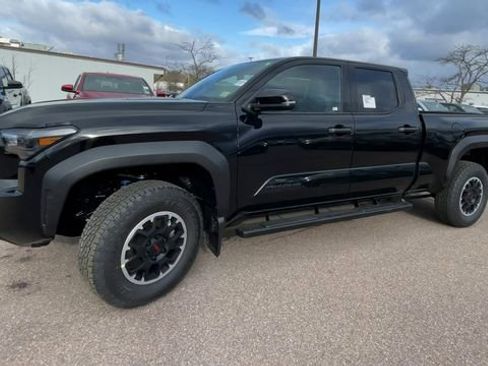 New 2026 Toyota Tacoma TRD Off-Road AWD/4WD image 6