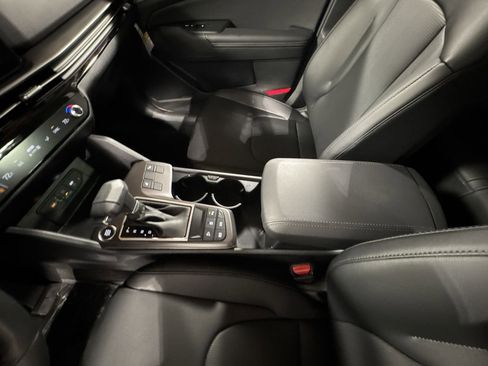 New 2026 Kia Sportage EX w/ EX Panorama Roof Package image 27