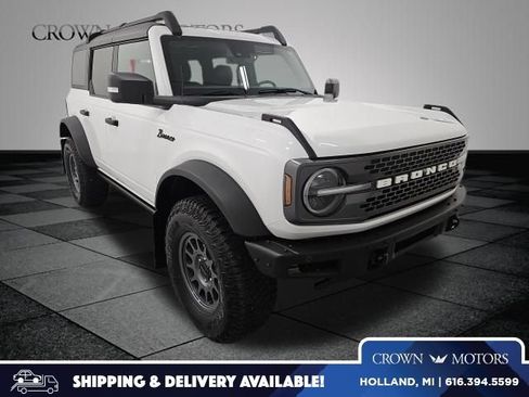 Used 2022 Ford Bronco Badlands w/ Sasquatch Package AWD/4WD image 1