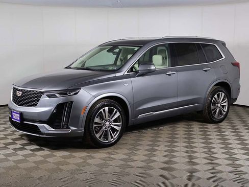 Used 2022 Cadillac XT6 Premium Luxury w/ Technology Package image 14