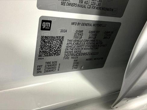 Used 2025 GMC Sierra 1500 Elevation image 46