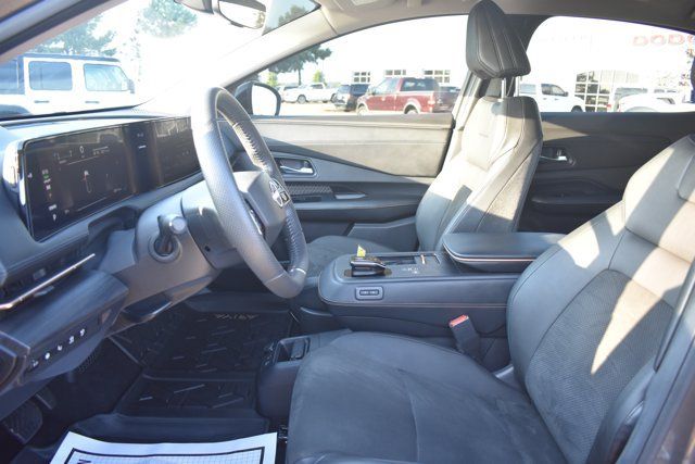 Used 2023 Nissan Ariya FWD image 15
