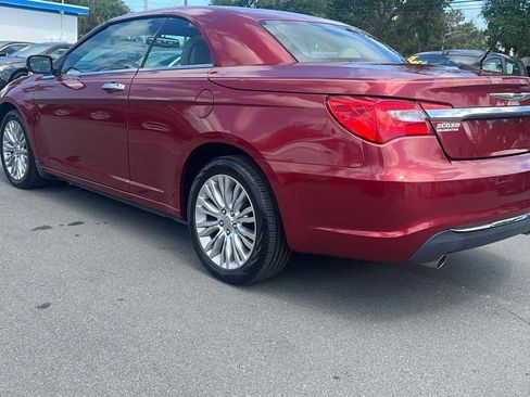 Used 2012 Chrysler 200 Limited FWD image 11