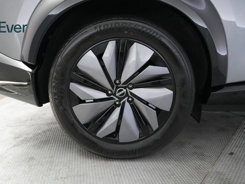 Used 2023 Nissan Ariya FWD image 21