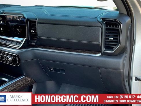 Used 2022 GMC Sierra 1500 Elevation image 26