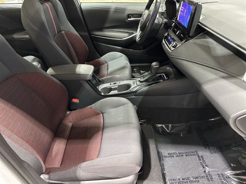 Certified 2023 Toyota Corolla SE w/ SE Premium Package image 17
