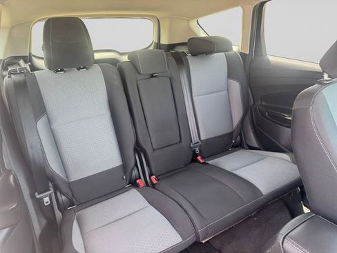 Used 2018 Ford Escape SE FWD image 18