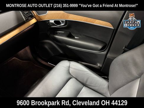 Used 2024 Volvo XC90 B6 Plus image 40