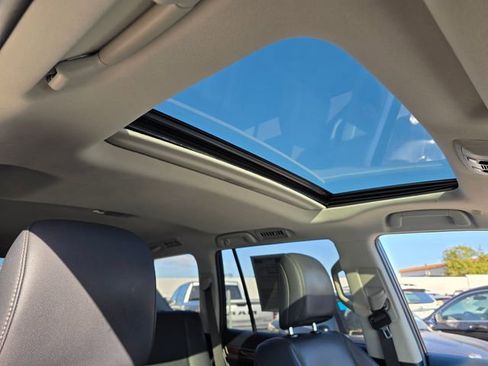 Used 2019 Lexus GX 460 Premium image 11