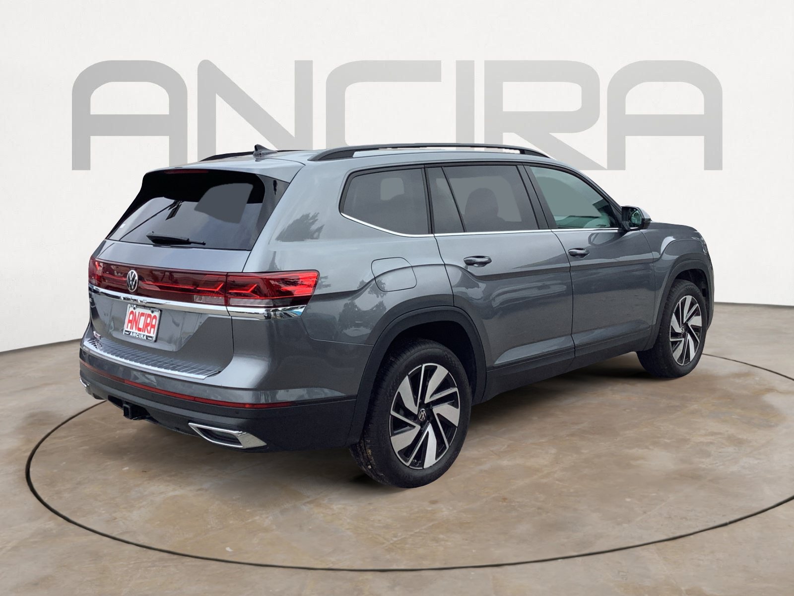 New 2025 Volkswagen Atlas SE FWD image 8