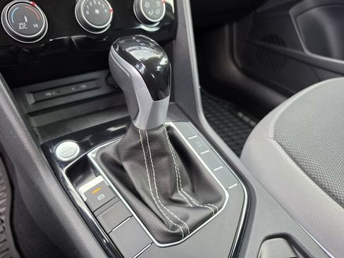 Used 2024 Volkswagen Taos S FWD image 27