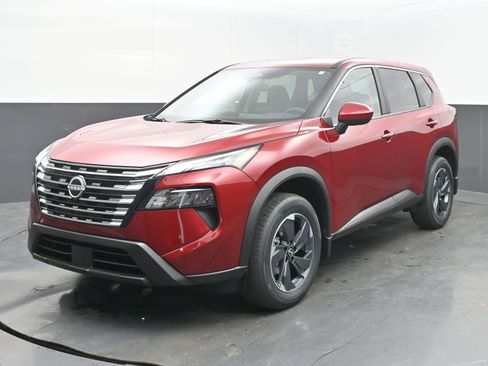 New 2026 Nissan Rogue SV image 3