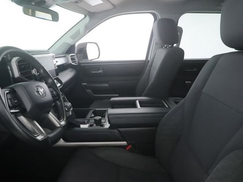 Used 2022 Toyota Tundra SR5 w/ SR5 Convenience Package image 16
