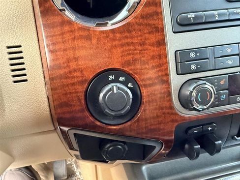 Used 2012 Ford F350 King Ranch w/ King Ranch w/Chrome Pkg AWD/4WD image 35