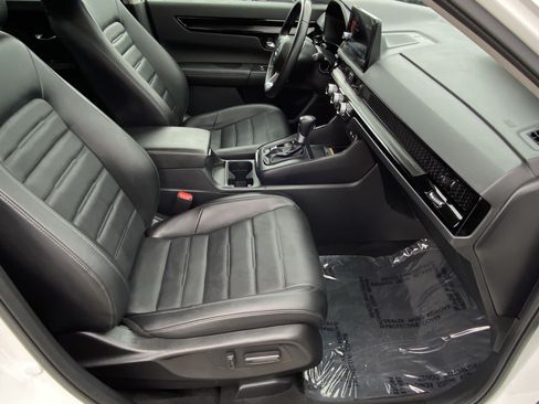 Used 2025 Honda CR-V EX-L image 10