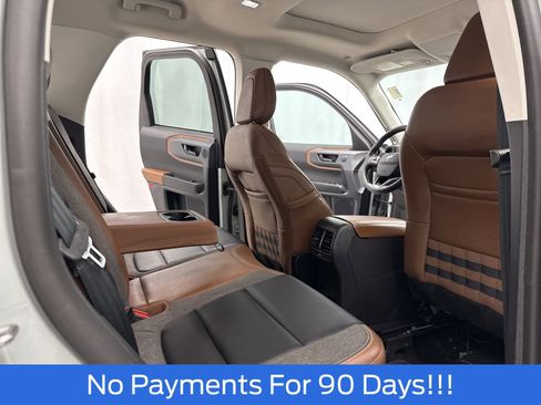 Used 2024 Ford Bronco Sport Outer Banks w/ Tech Package image 37