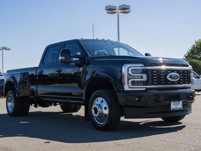 Certified 2025 Ford F450 Platinum w/ FX4 Off-Road Package