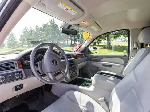 Used 2012 GMC Sierra 2500 SLT w/ SLT Convenience Package AWD/4WD image 9