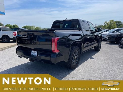Used 2022 Toyota Tundra Platinum w/ Advanced Package AWD/4WD image 31
