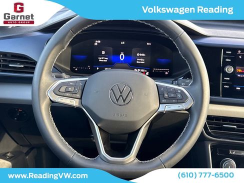 Certified 2023 Volkswagen Taos SE image 15