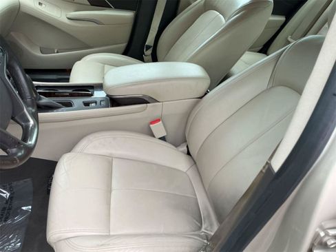 Used 2014 Buick LaCrosse Leather FWD image 15