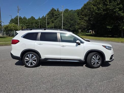 Used 2022 Subaru Ascent Limited AWD/4WD image 39
