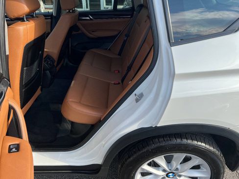 Used 2017 BMW X3 sDrive28i RWD image 22