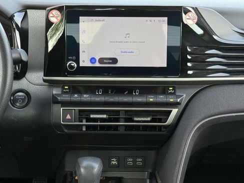 Used 2025 Toyota Camry LE FWD image 18