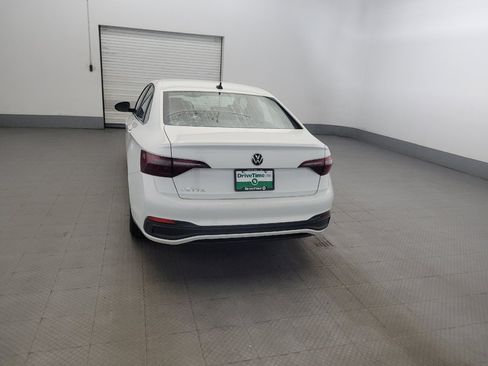 Used 2024 Volkswagen Jetta S FWD image 6