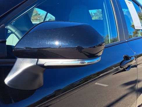 Certified 2025 Toyota Camry SE image 11