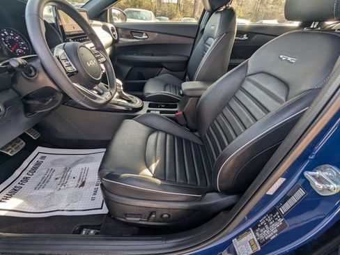 Used 2024 Kia Forte GT-Line w/ GT-Line Premium Package image 14