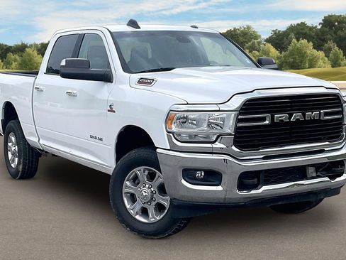 Used 2019 RAM 2500 Big Horn image 2