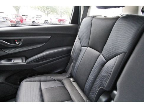 Used 2023 Subaru Ascent Premium AWD/4WD image 11