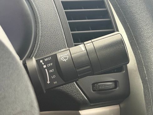 Used 2011 Nissan Sentra 2.0 SR image 15